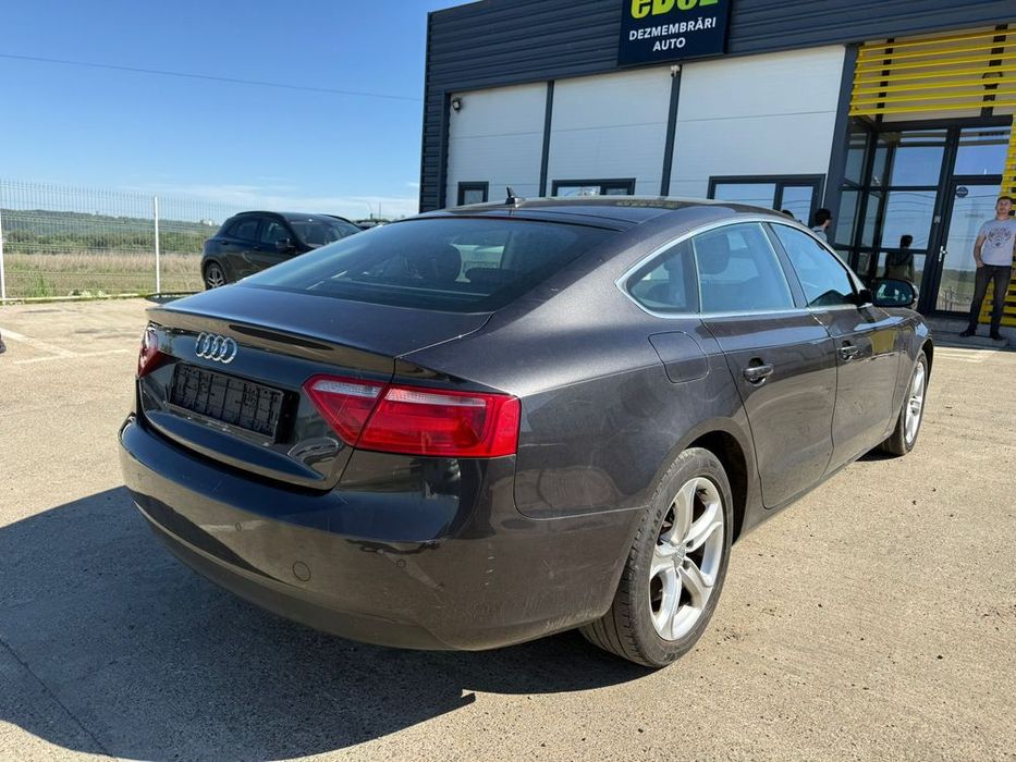 Dezmembrez Audi a5 facelift 2013 gri lz7l 2.0 tdi CGLC cutie manuala MVT