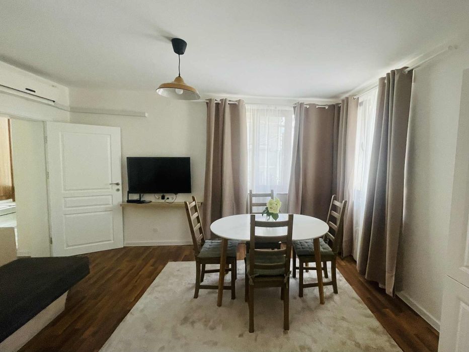 Дава се под наем Етаж от къща в Шумен, Добруджански - 60 кв.м за 397.8 € - Снимка #7