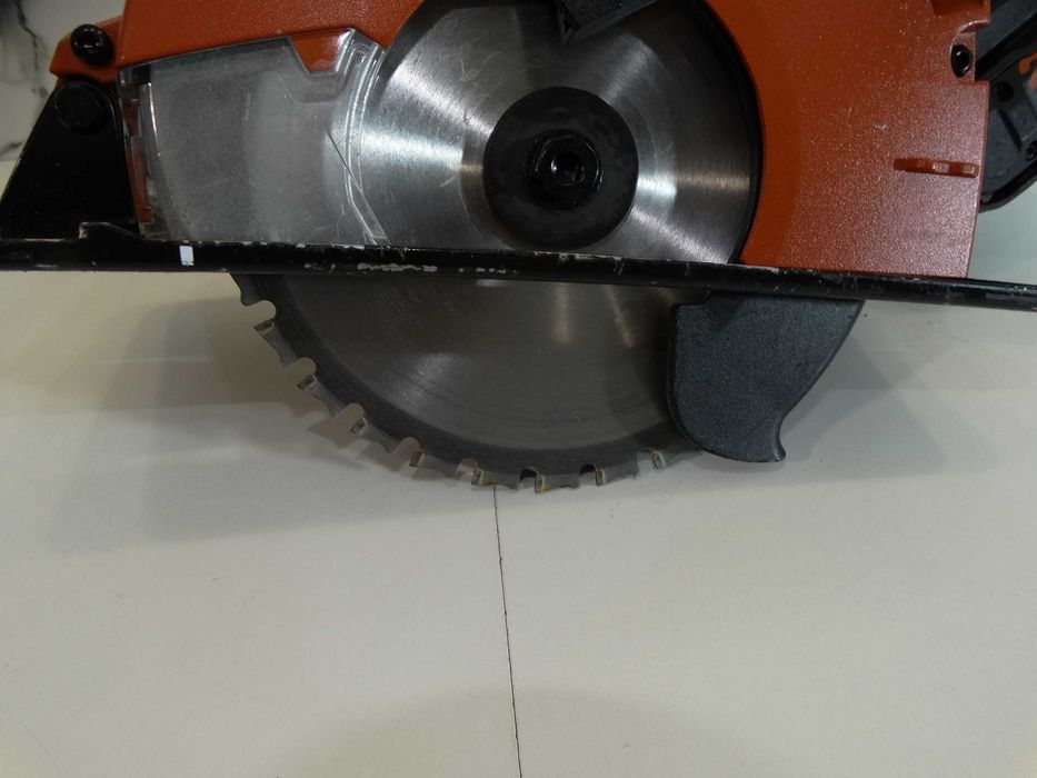 Hilti SC 5ML - 22 / 4.0 Ah - Циркуляр за метал