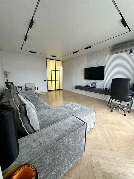 СДАМ 3-х ком квартиру возле Алайский базар A3