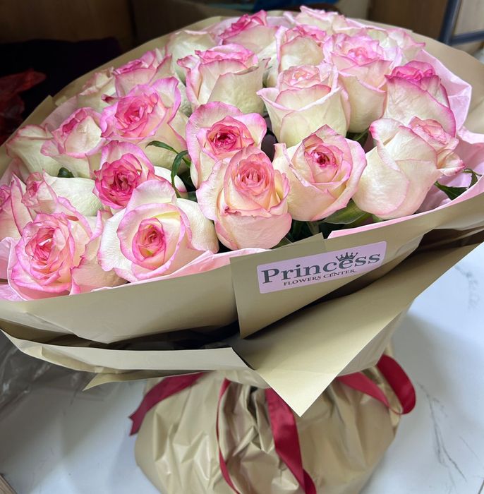 Цветыи 23 шт роза