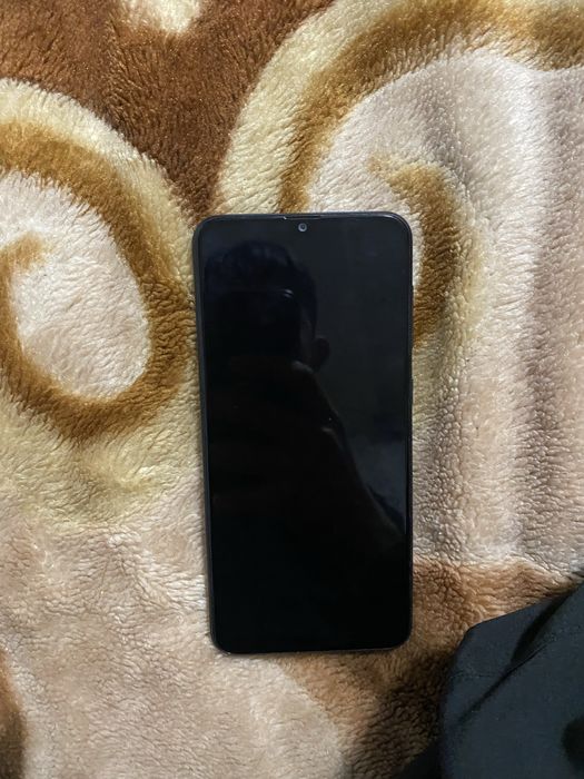 Айфон 11 и самсунг а20