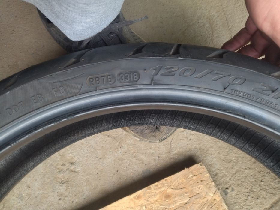 Комплект резины Пирелли 180/120- 17