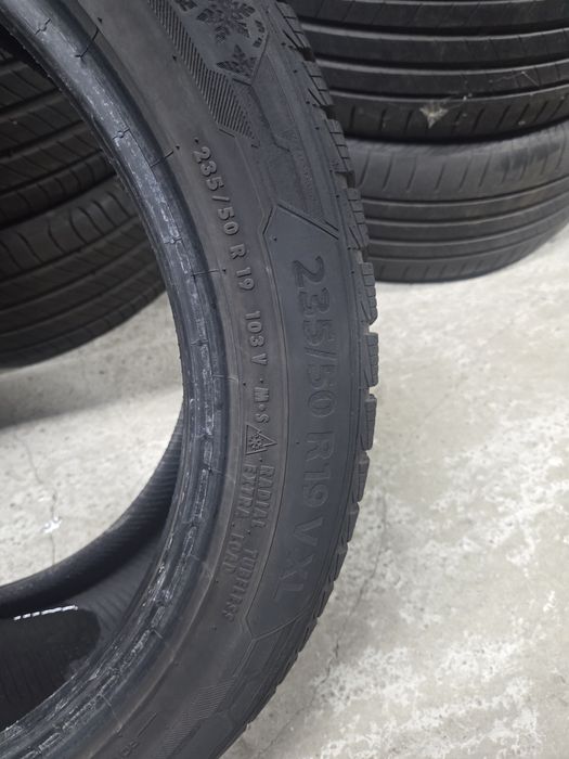 Set 2 anvelope SH iarna Barum 235/50/19 dot 2021