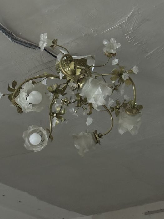 Люстра 5ти плафоновая, б/у