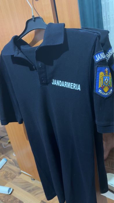 Vand tricou