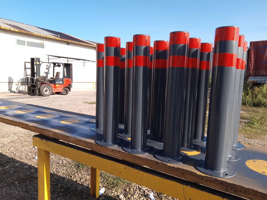 Stalpisori (stalpi metalici) pentru protectie pietonala,parcare,hale