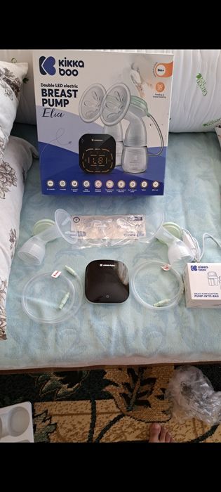 Двойна електрическа помпа за кърма Kikka Boo с LED дисплей Elia