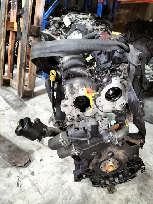 Двигател Peugeot / Citroen 2.2HDI BI-TURBO Код: 4H01