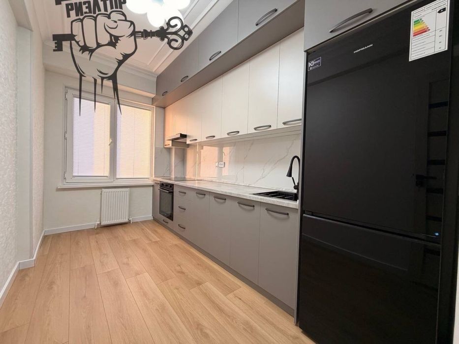 1/1/4 Буюй Ипак Йюли метро, Кирпич балкон 2х6 без ремонта , 59000 уе