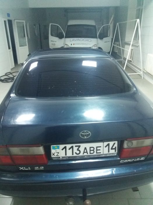 Продам Тайота Карина "Е"