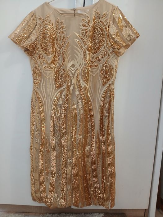 Платье коктейльное