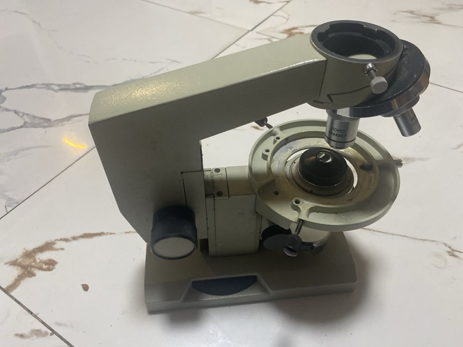 Микроскоп времен ссср