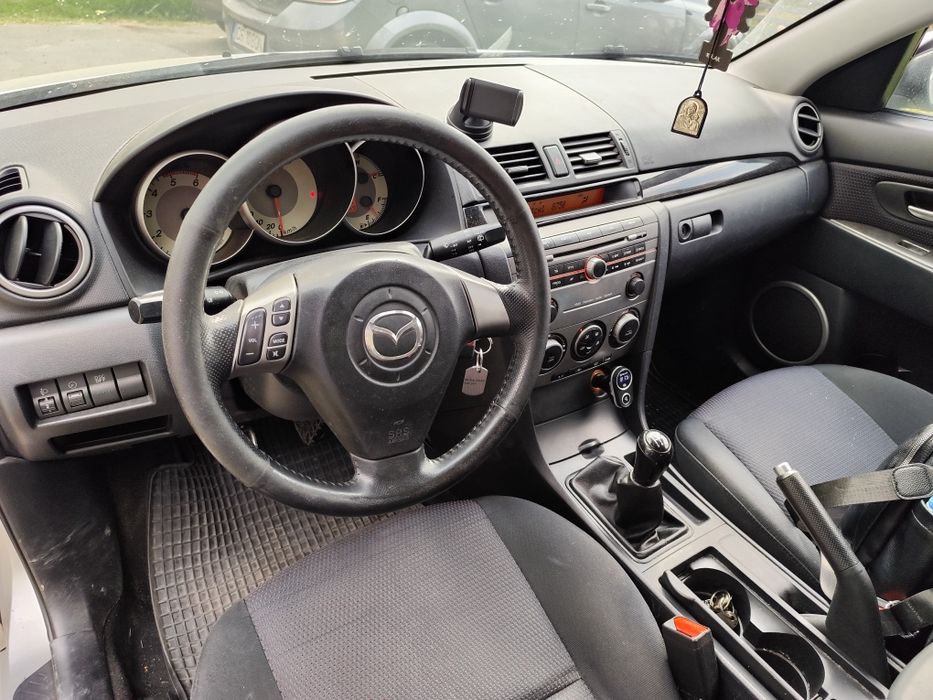 Vând Mazda 3 1.6 diesel