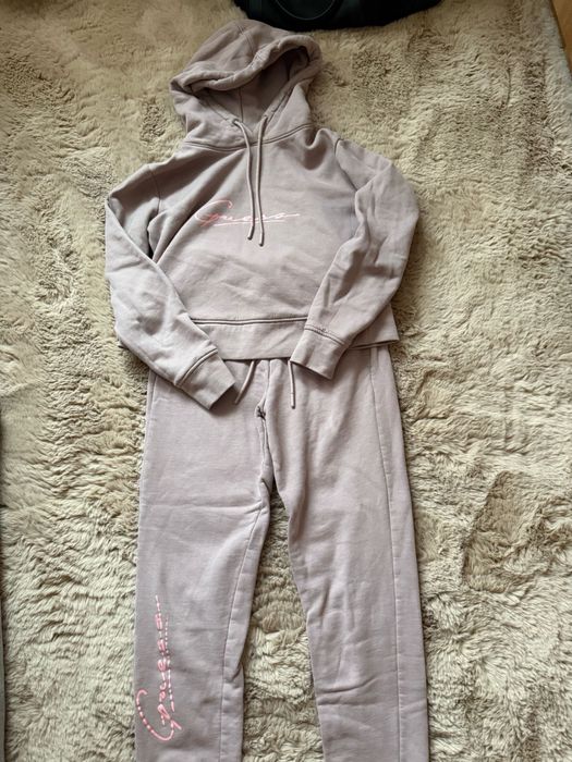 Trening Guess violet