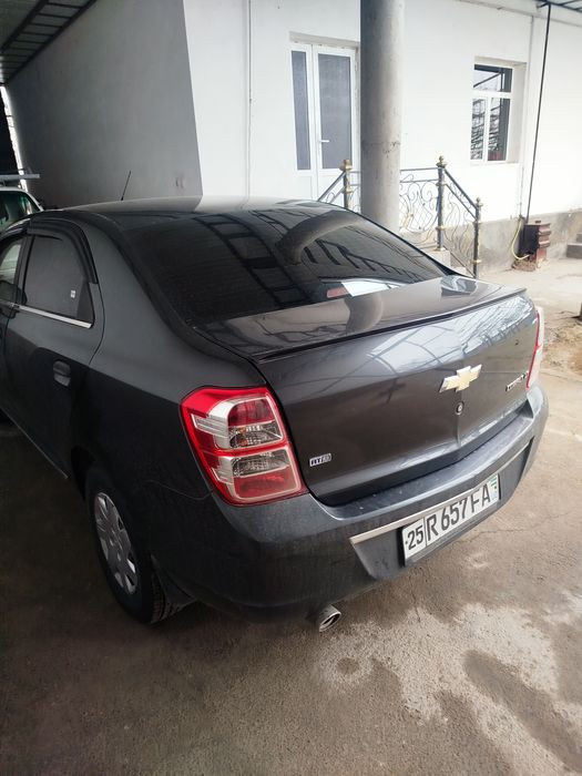 Cobalt 2020 sotiladi uzimiz salondan olganmiz narxini kelishamiz yana