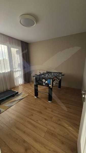 Продава се Многостаен апартамент в Пловдив, Кючук Париж - 98 кв.м за 2990 €/кв.м - Снимка #9