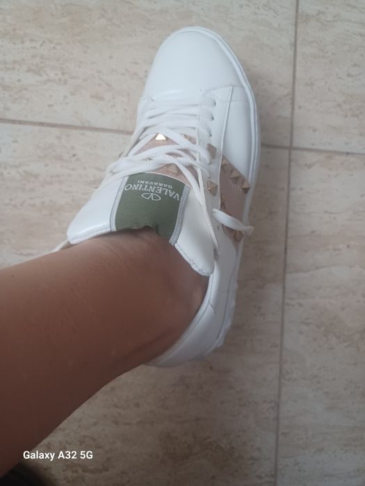 Adidași Valentino