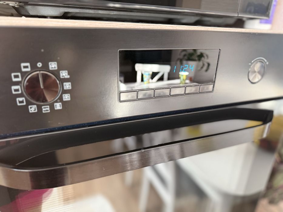 Духовой шкаф Samsung