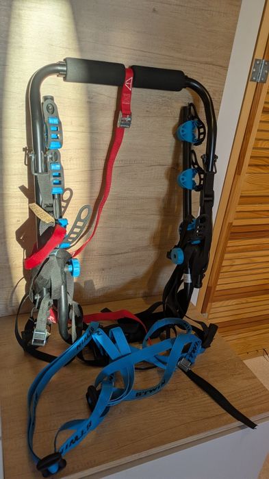 Suport auto B’Twin Rear 300 pentru 3 biciclete, cu husă
