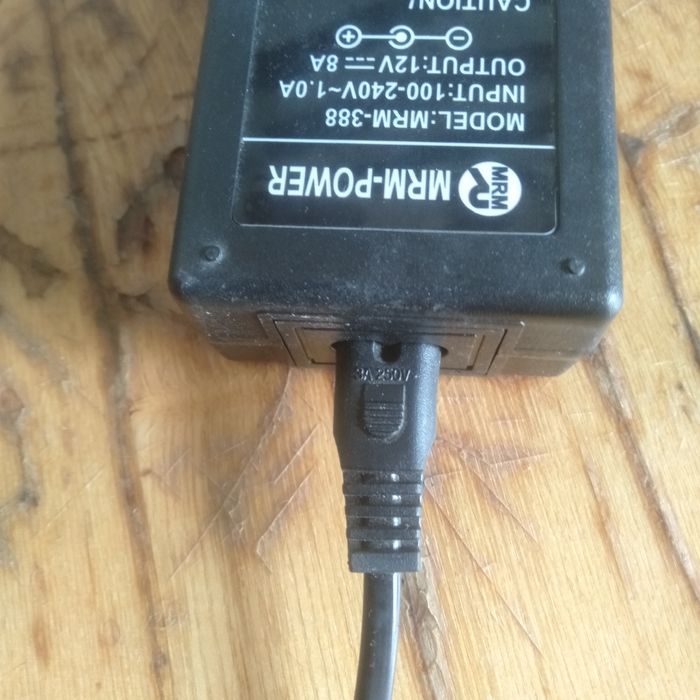 Блок питанич 12 v