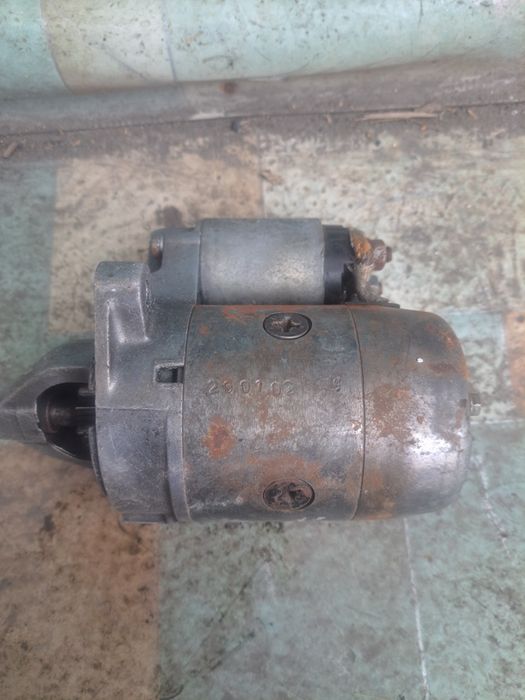 Стартер на митсубиси