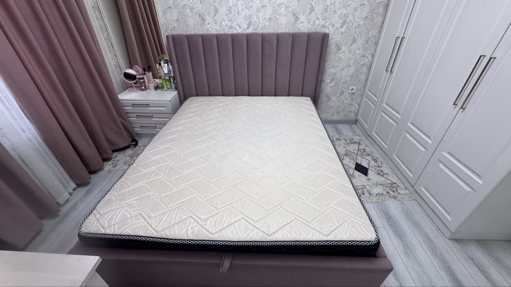 2-ух спальная кровать.