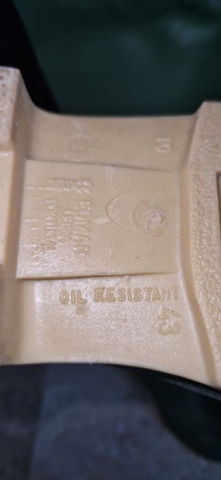 Cizme   profesionale, 1.40 înălțime, mărimea  43