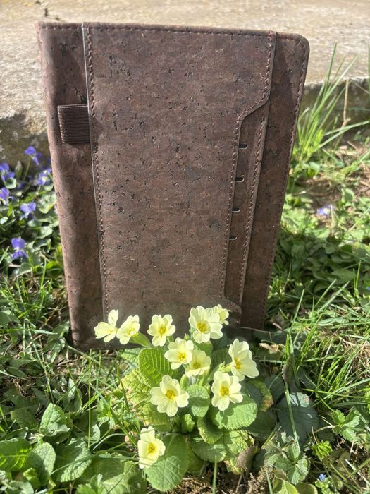 Уникален тефтер с визитник