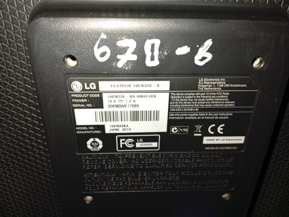 Monitor LG FLATRON 19EN33S-B sotiladi
