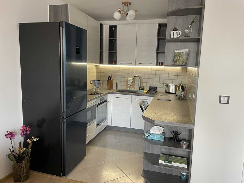 Дава се под наем Двустаен апартамент в София, Дървеница - 61 кв.м за 459 € - Снимка #2