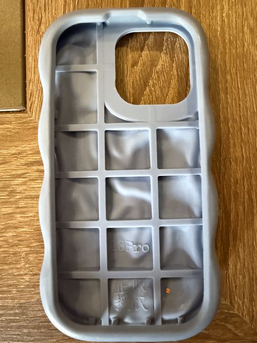 Кейс iPhone 13 pro