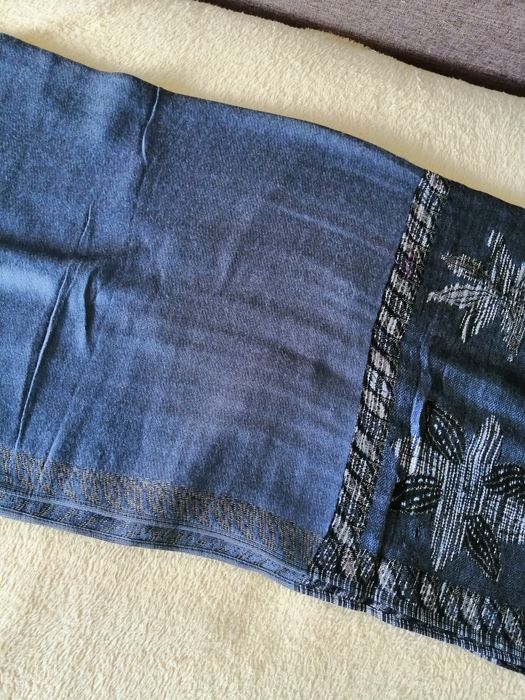 Нов шал, закупен от Полша