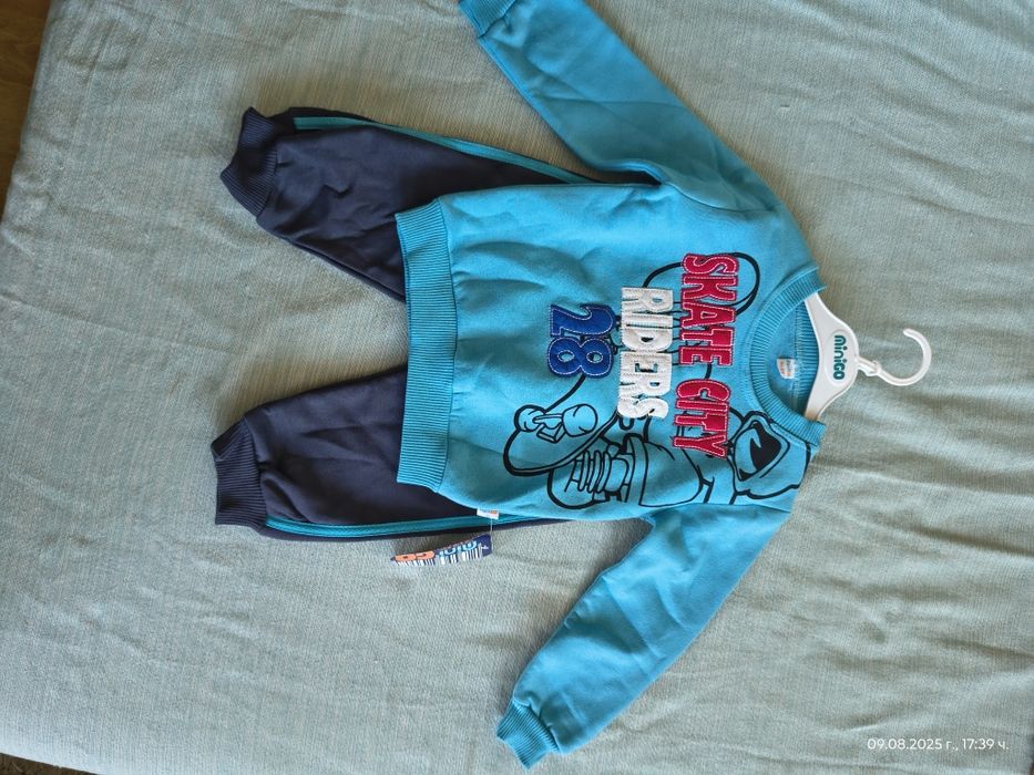 Детски комплект блуза и долнище