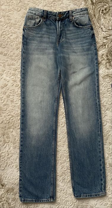 Jeans Bershka marimea Xs