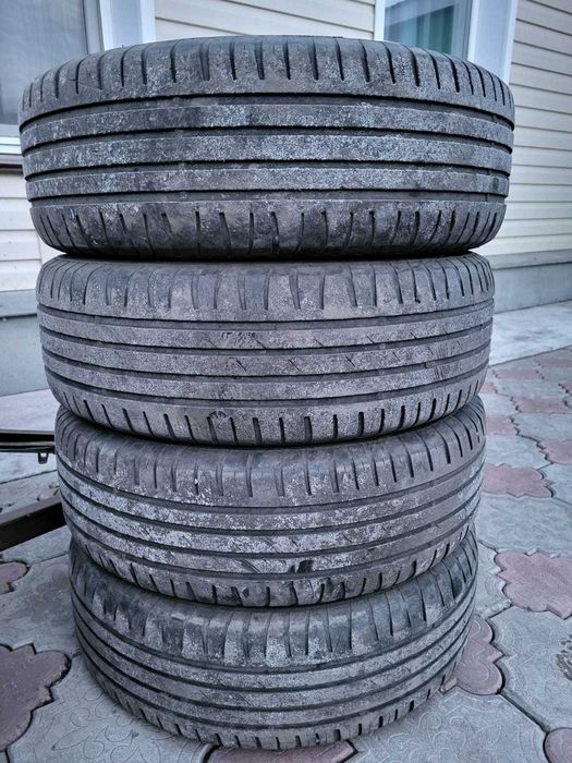 Продам шины с дисками R16
