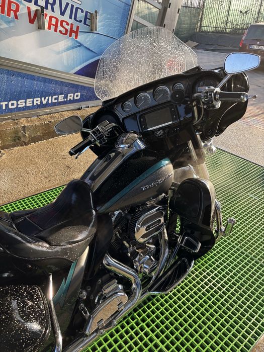 Harley Davidson Electra Glide Ultra Limited CVO 2016