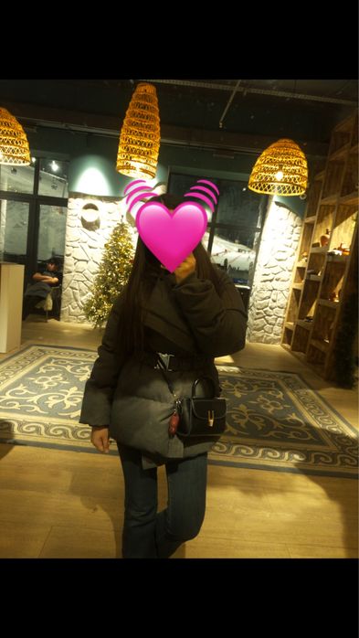 Продам куртку(в отличном состоянии)