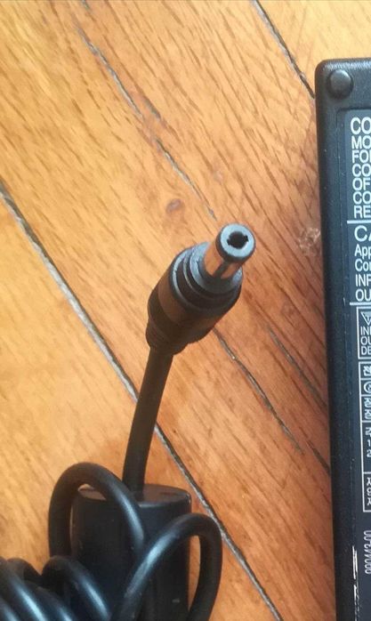 50W зарядно Compaq за лаптоп HP / Compaq с букса 4.8х1.7mm