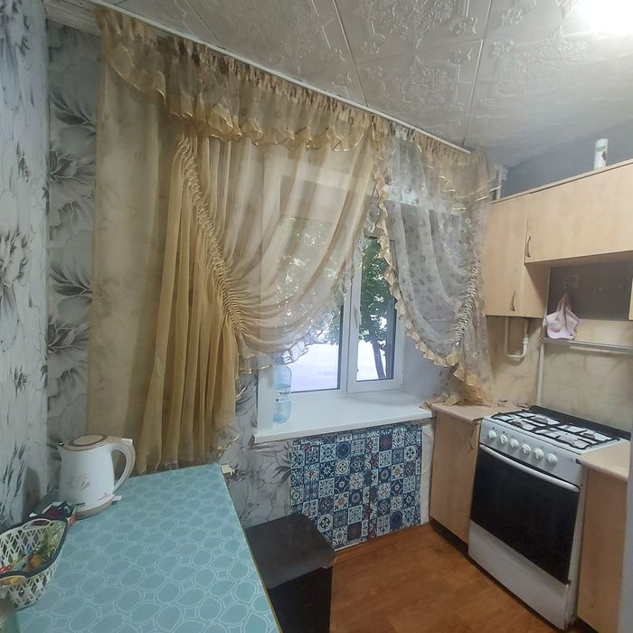 Продам 2 комн квартиру 1 отдел полиции