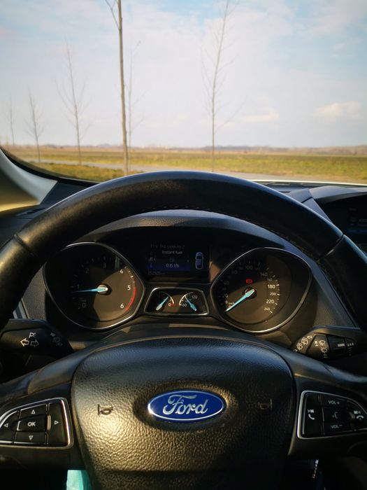 FORD C-Max 2015 — imagine 3