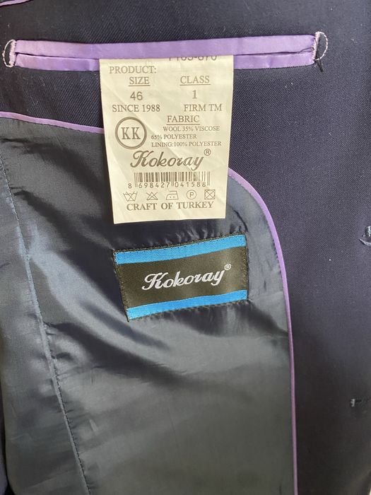 Продам мужские костюмы темно-синего цвета