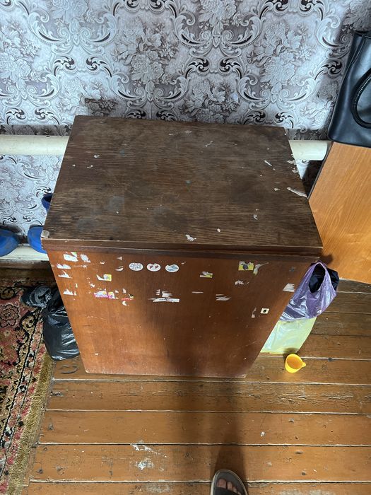 Швейная машинка стол