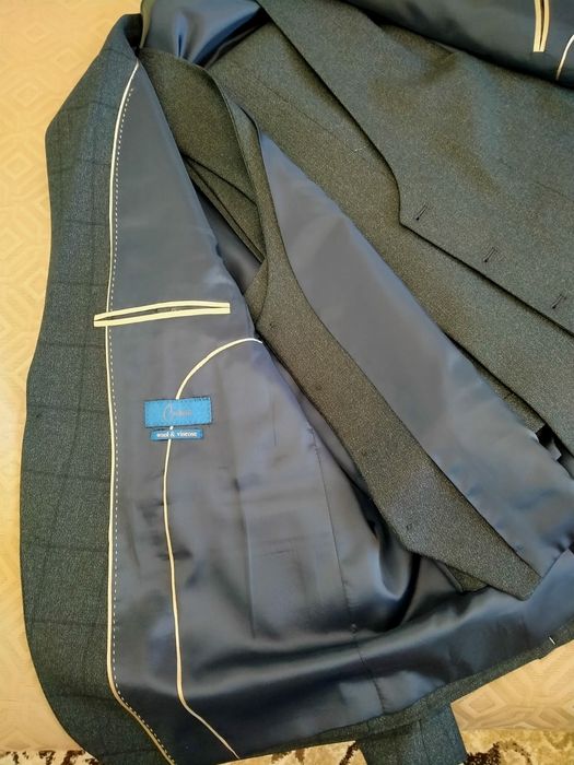 Костюм марки Carducci