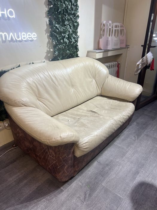 продается : Шкаф, Холодильник, диван