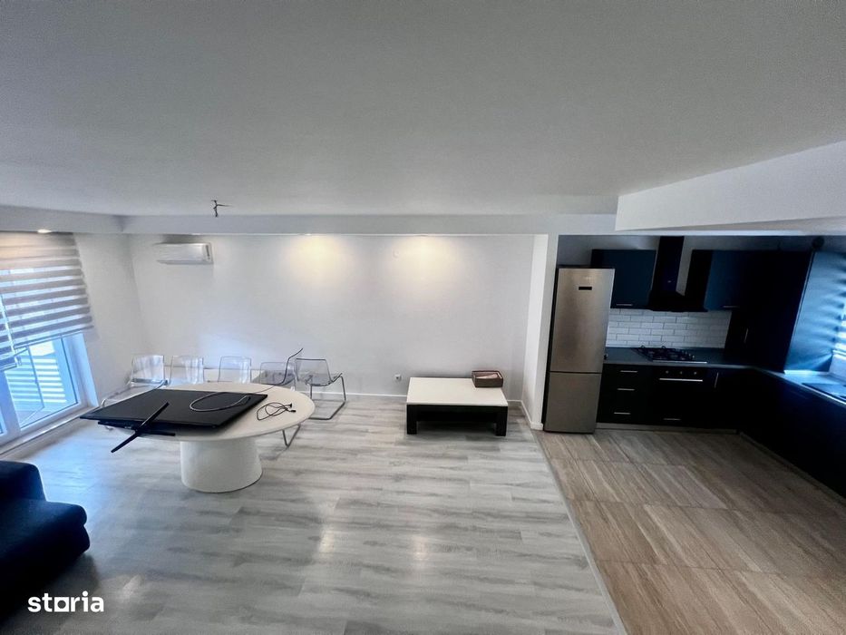 Vila 4 camere de inchiriat in Cosmopolis