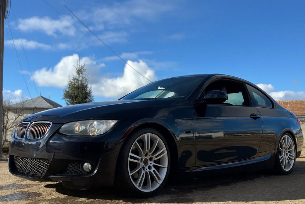 Dezmembrez BMW 335i E92 DOAR 93.000 mile ,cutie DCT,NAVI CIC,Recaro