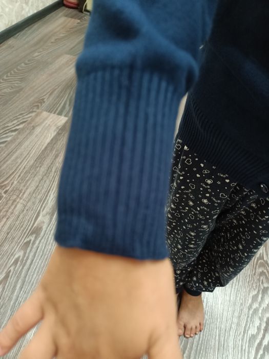 Школьная кофточка