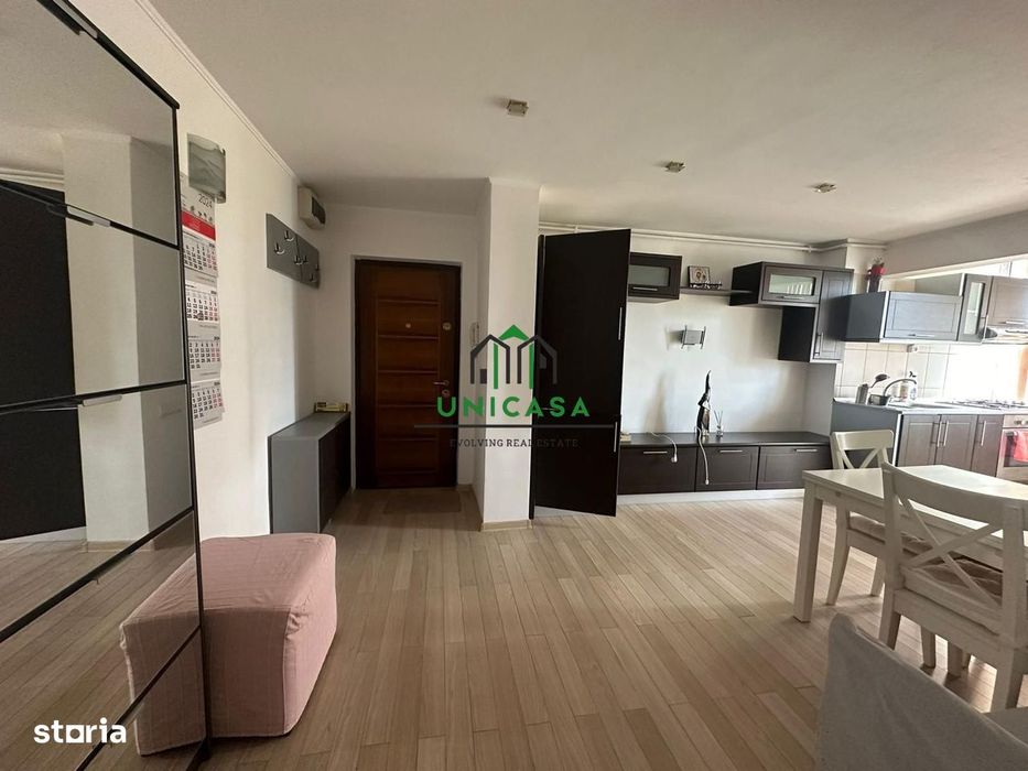 Apartament 3 camere - Ostroveni