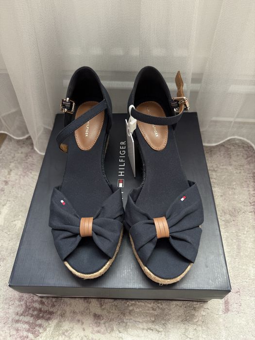 Sandale Tommy marime 39